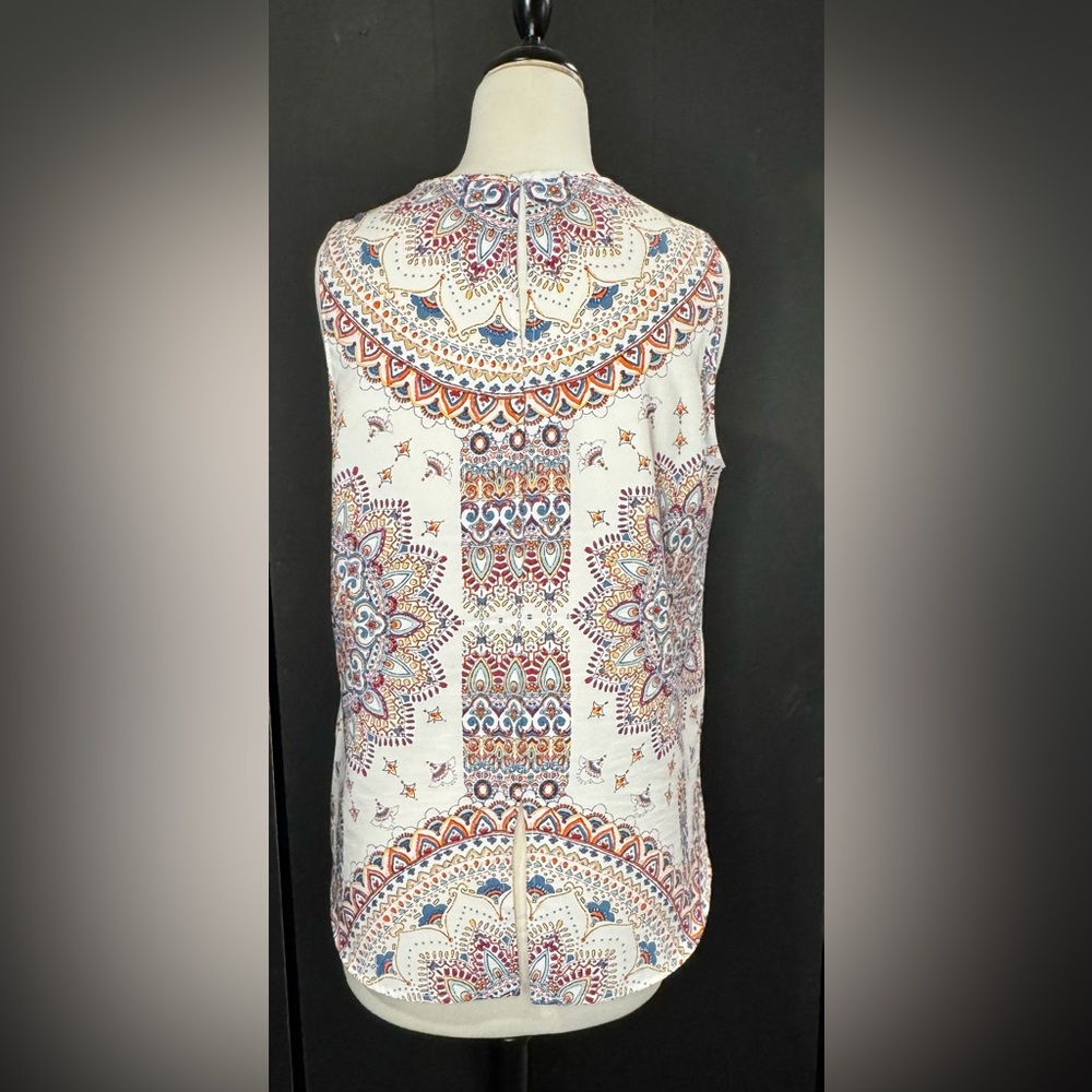 Cream Mandala Tank Top with Intricate Design - Picture 3 of 6